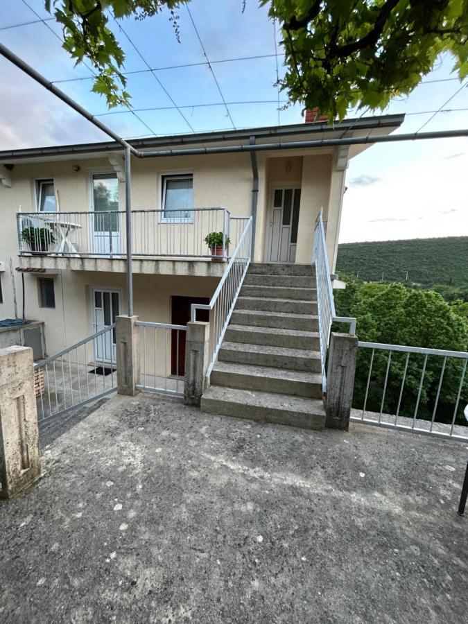 Lazarus Bigova Apartments Tivat Exteriör bild